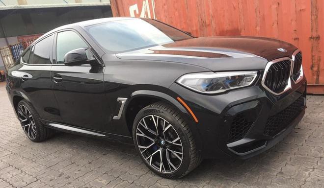 bmw-x6m-2021-dau-tien-xuat-hien-tai-viet-nam-1